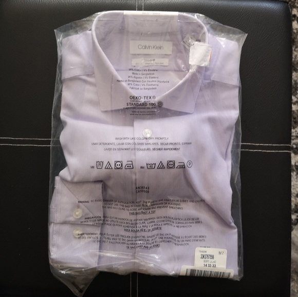 NWT Men's Calvin Klein Dress Shirt, 14 Small 32/33 - Picture 1 of 4